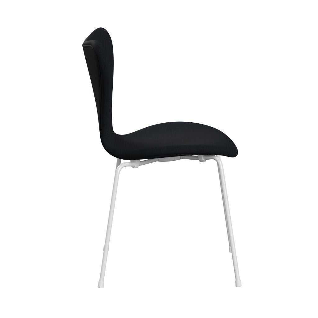 Fritz Hansen 3107 Chair Full Upholstery, White/Remix Black (Rem996)