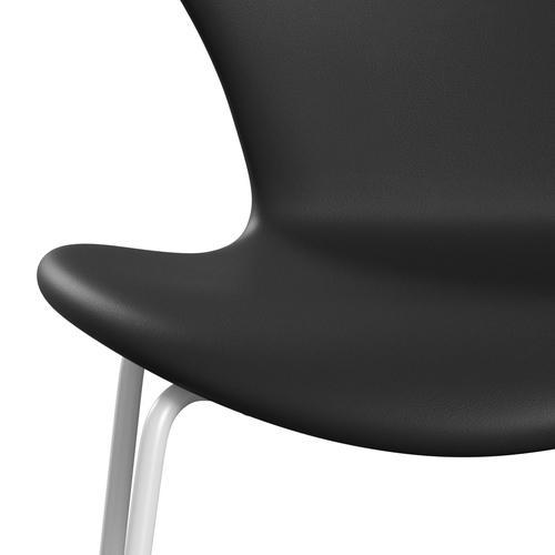 Fritz Hansen 3107 Chair Full Upholstery, White/Soft Black