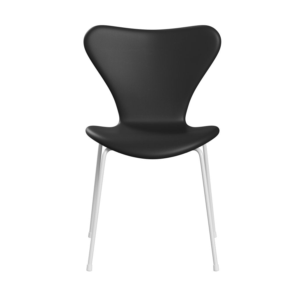 Fritz Hansen 3107 Chair Full Upholstery, White/Soft Black