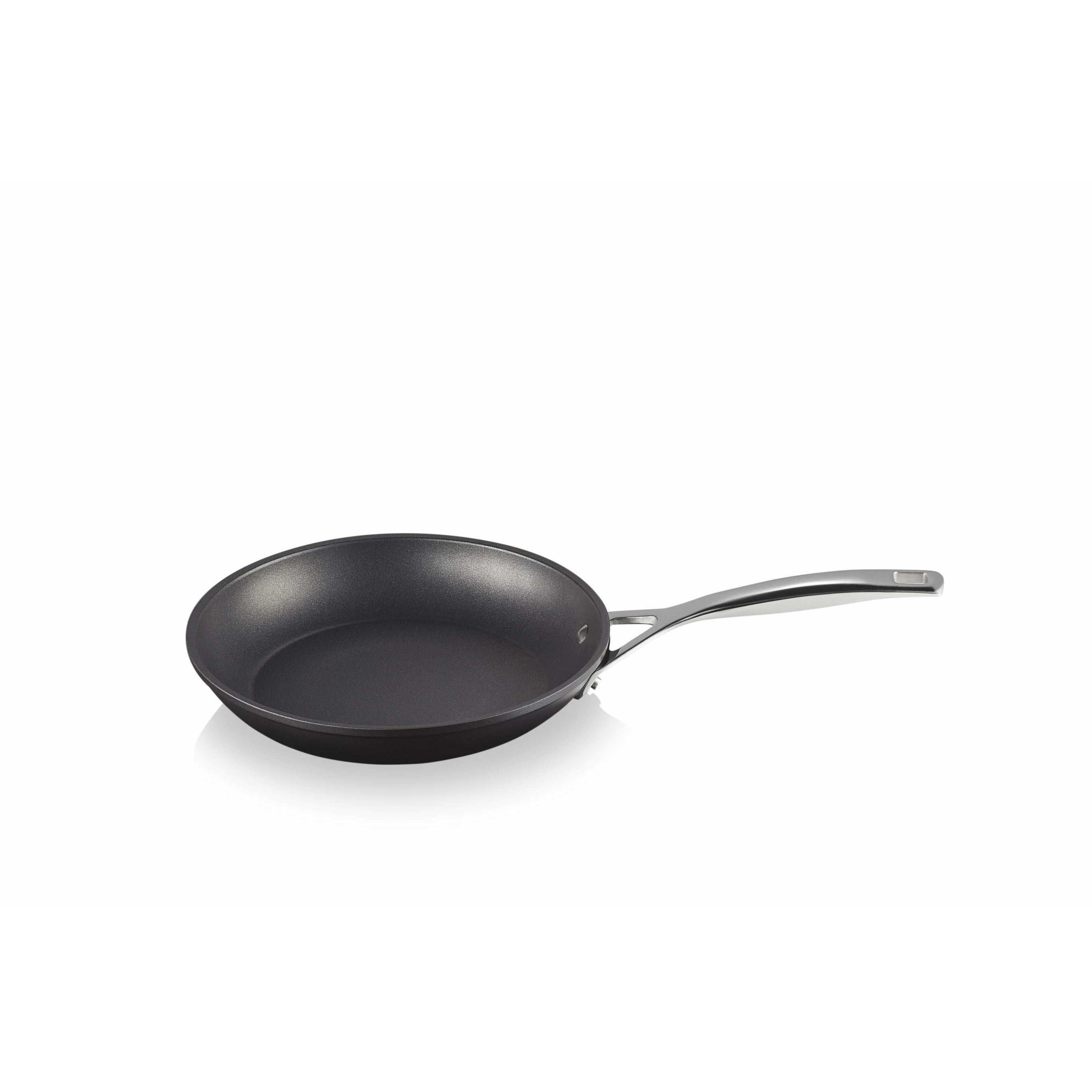 Le Creuset Aluminium Non Stick Flat Pan, 24 Cm