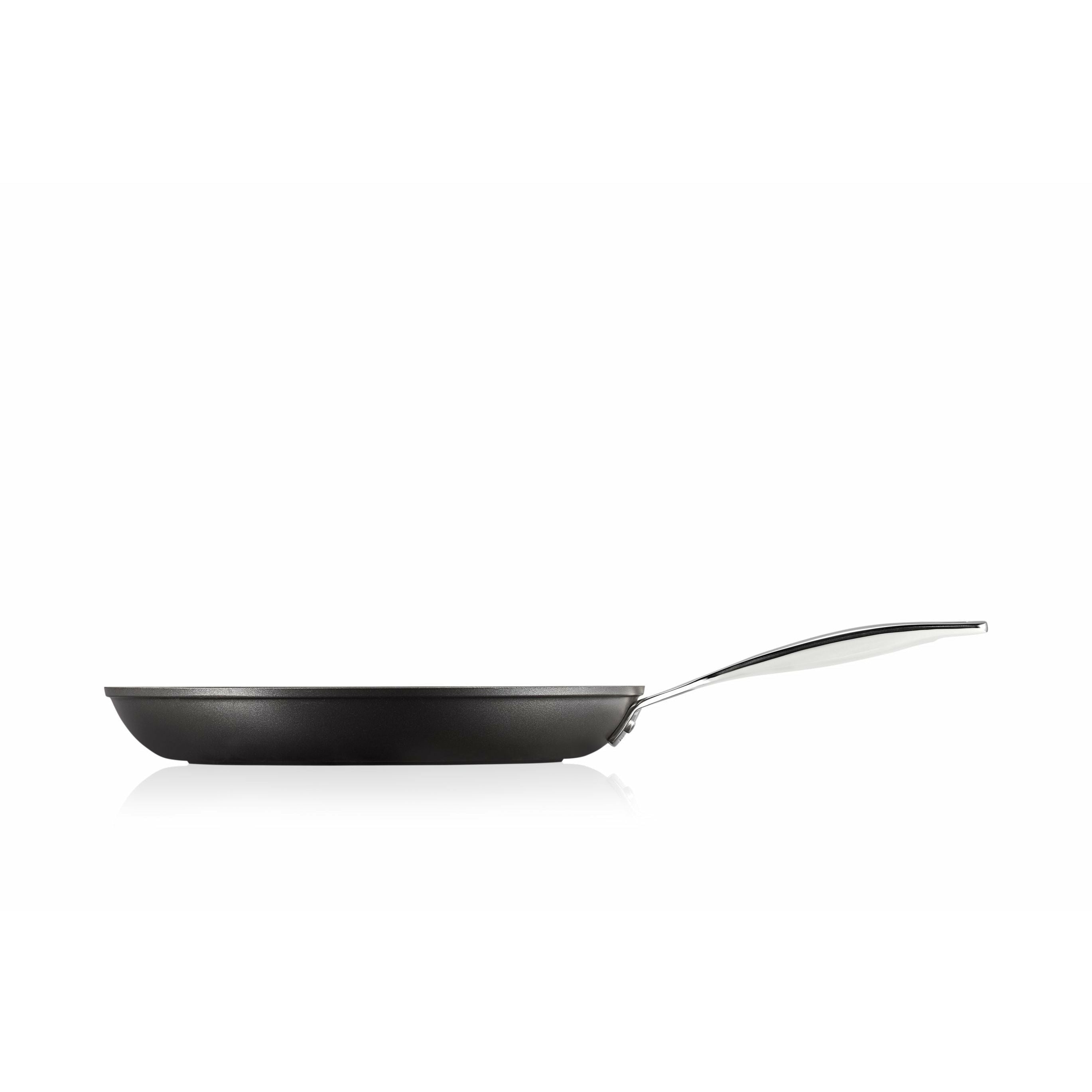 Le Creuset Aluminium Nonstick Flat Pan, 30 Cm