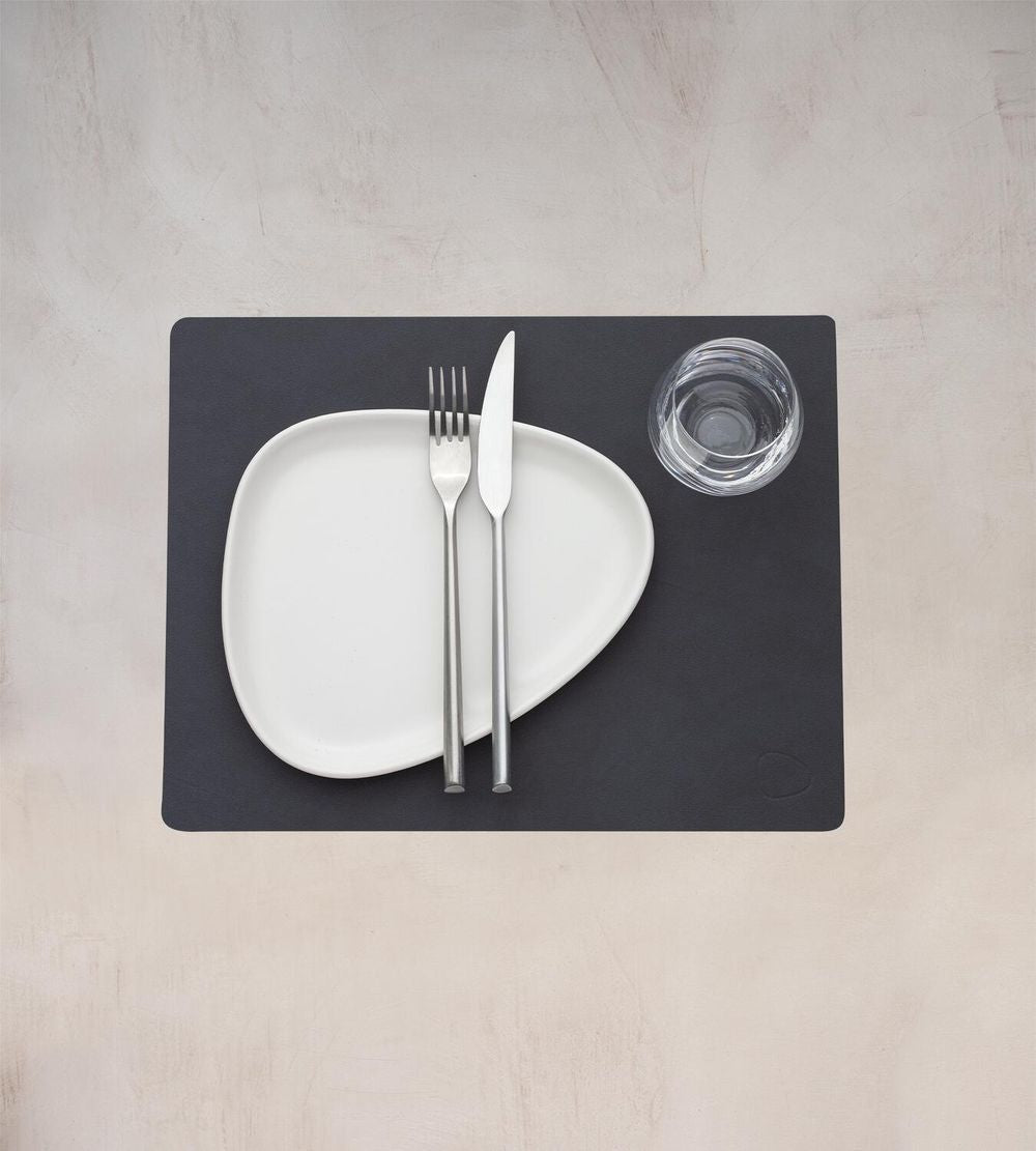 Lind Dna Square Placemat Nupo Leather M, Anthracite