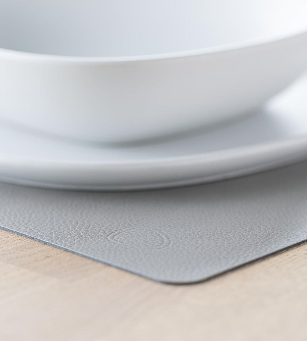 Lind Dna Square Placemat Serene Leather L, Ash Grey