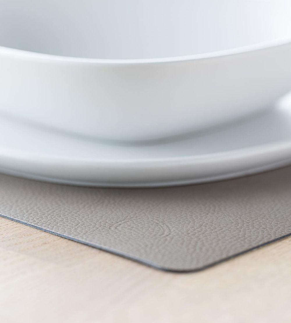 Lind Dna Square Placemat Serene Leather M, Grey