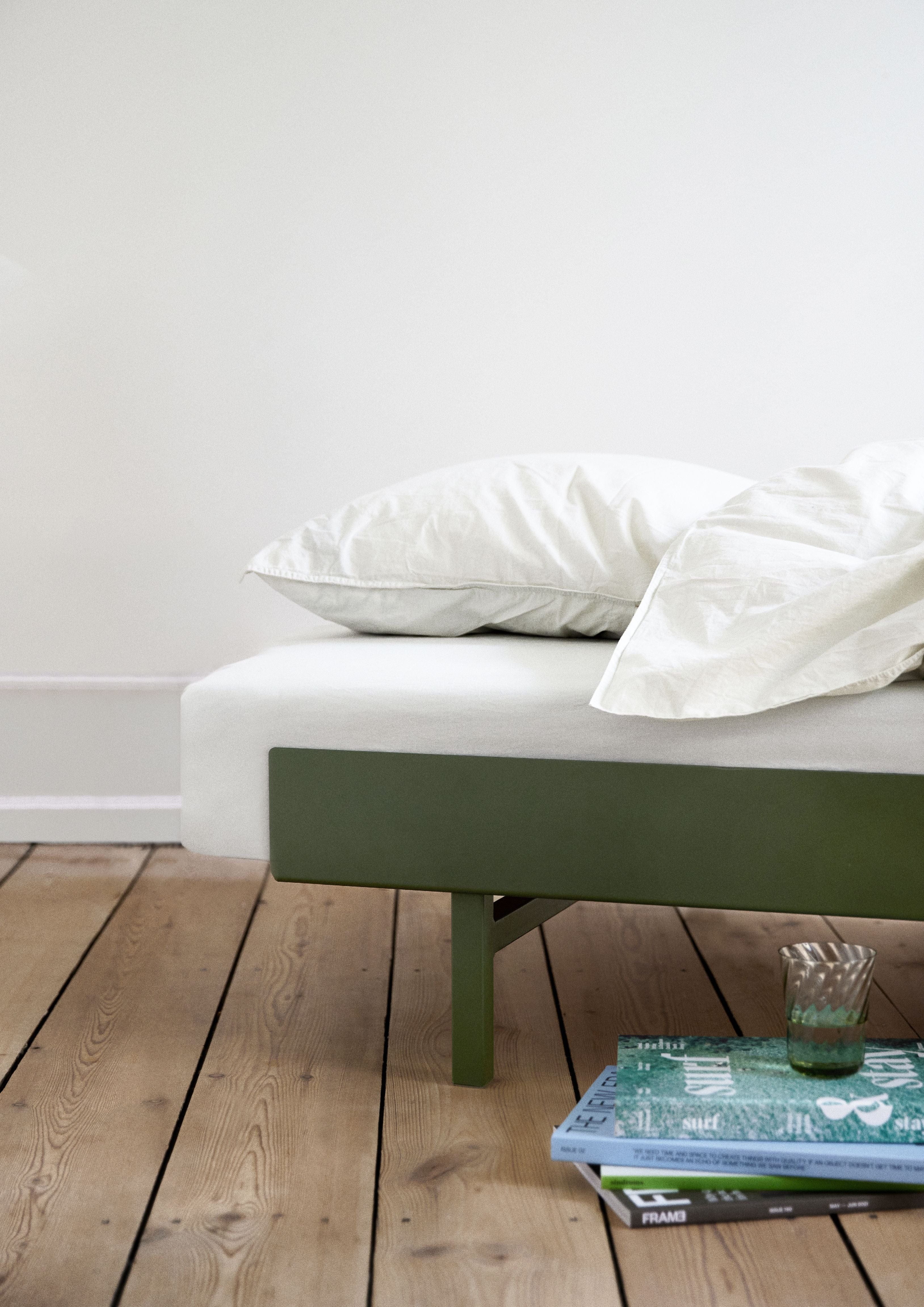 Moebe Bed 90 Cm, Pine Green