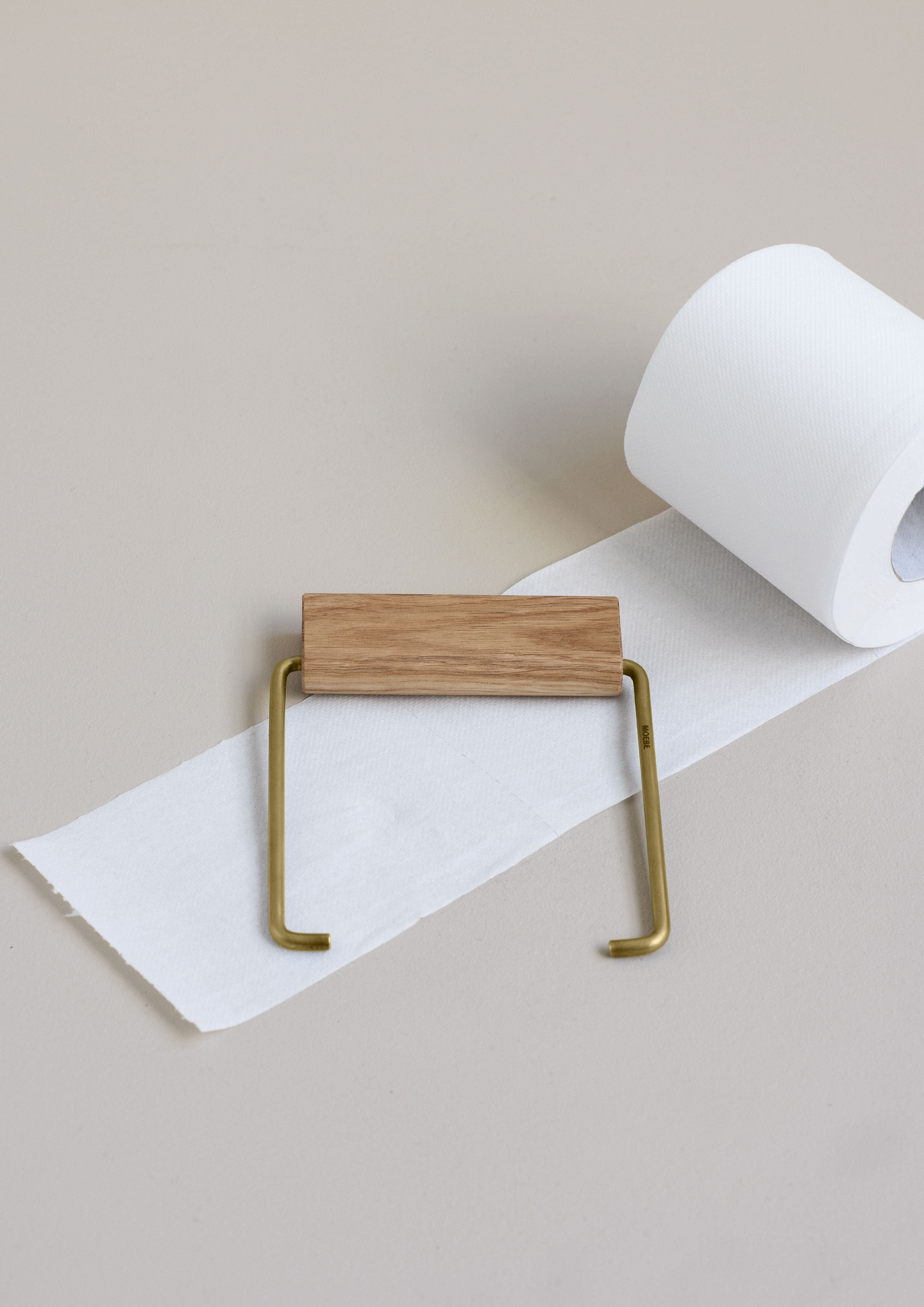 Moebe Toilet Paper Holder, Oak/Brass