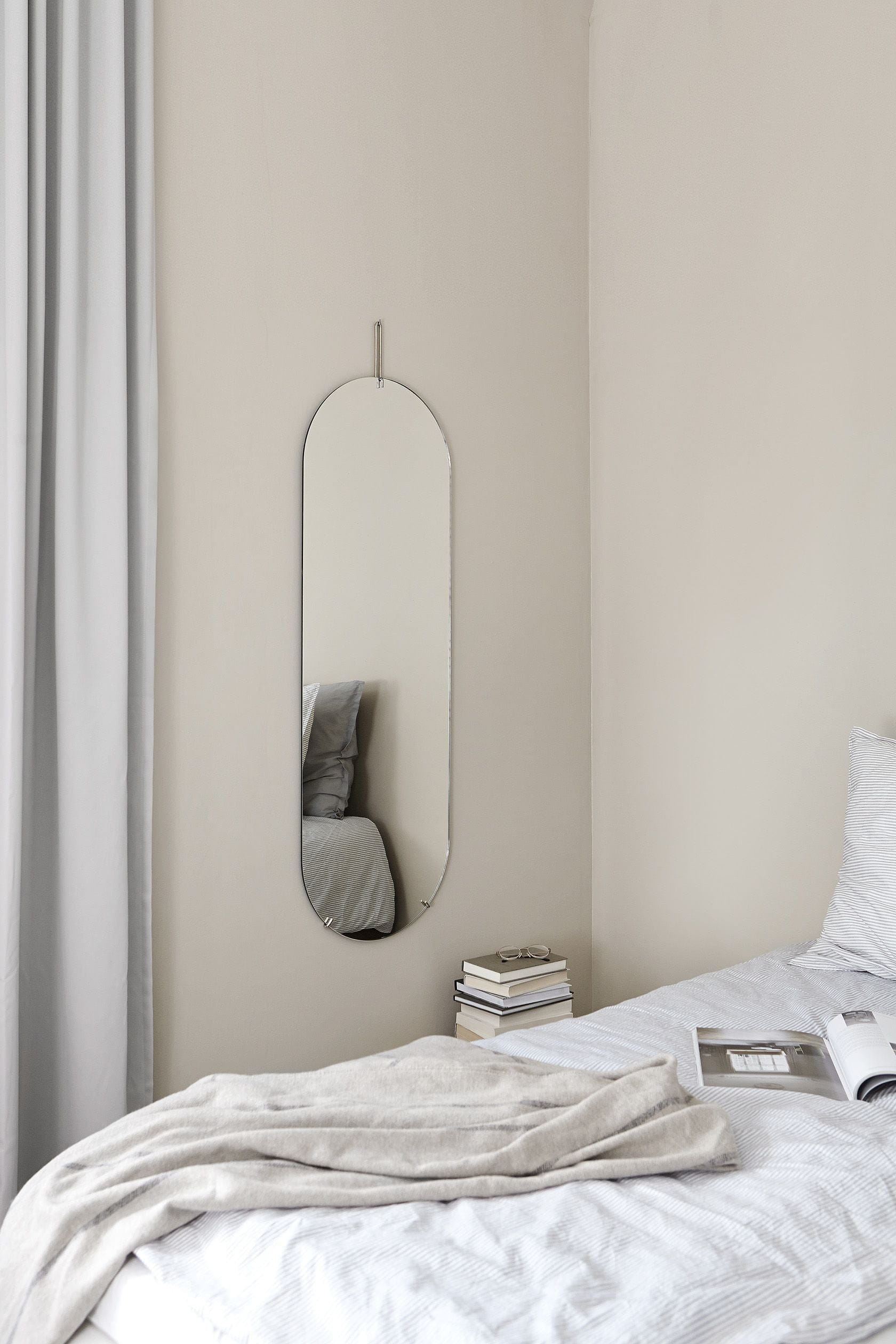 Moebe Wall Mirror 133 Cm, Chrome