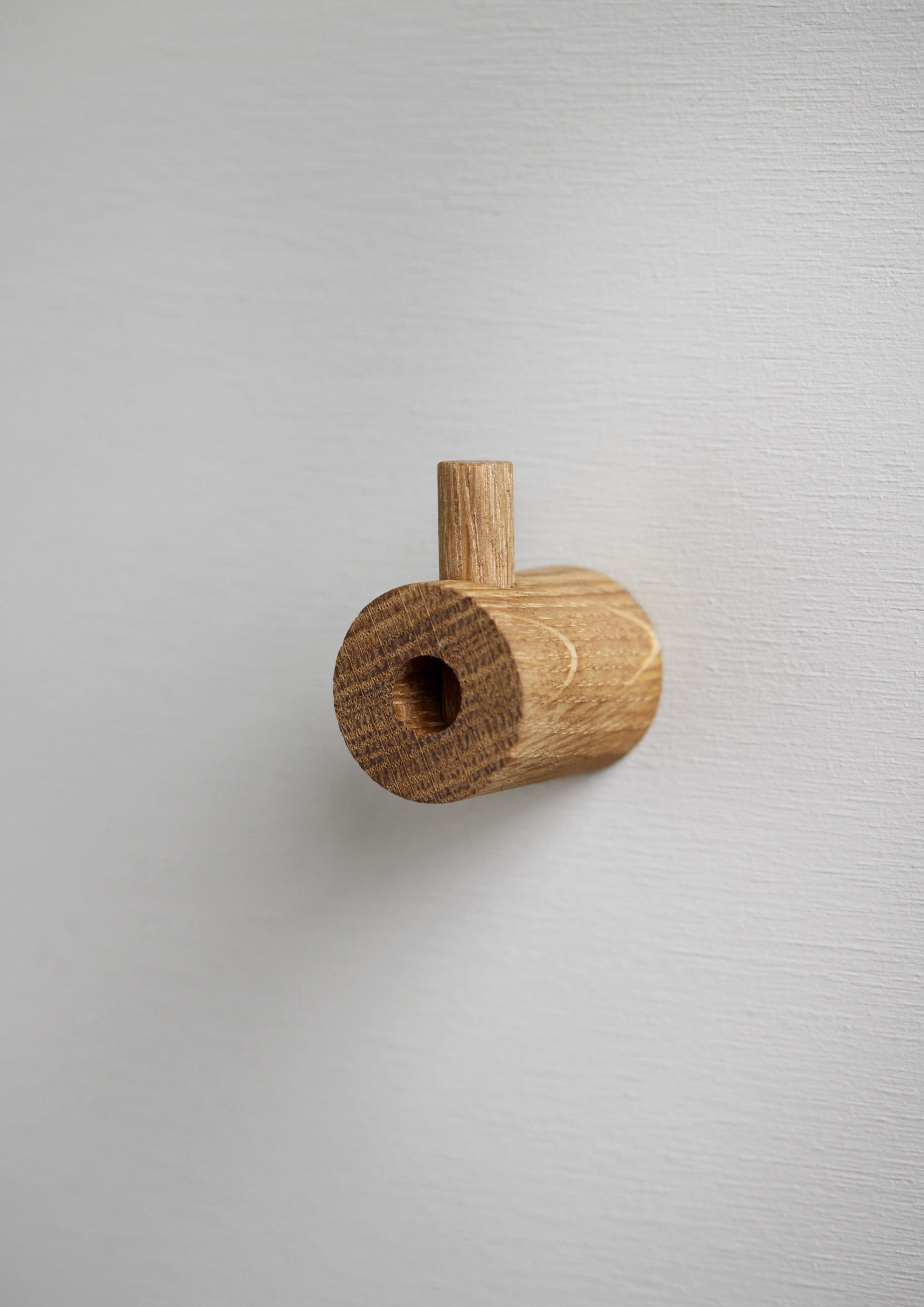 Moebe Wooden Wall Hook, Oak