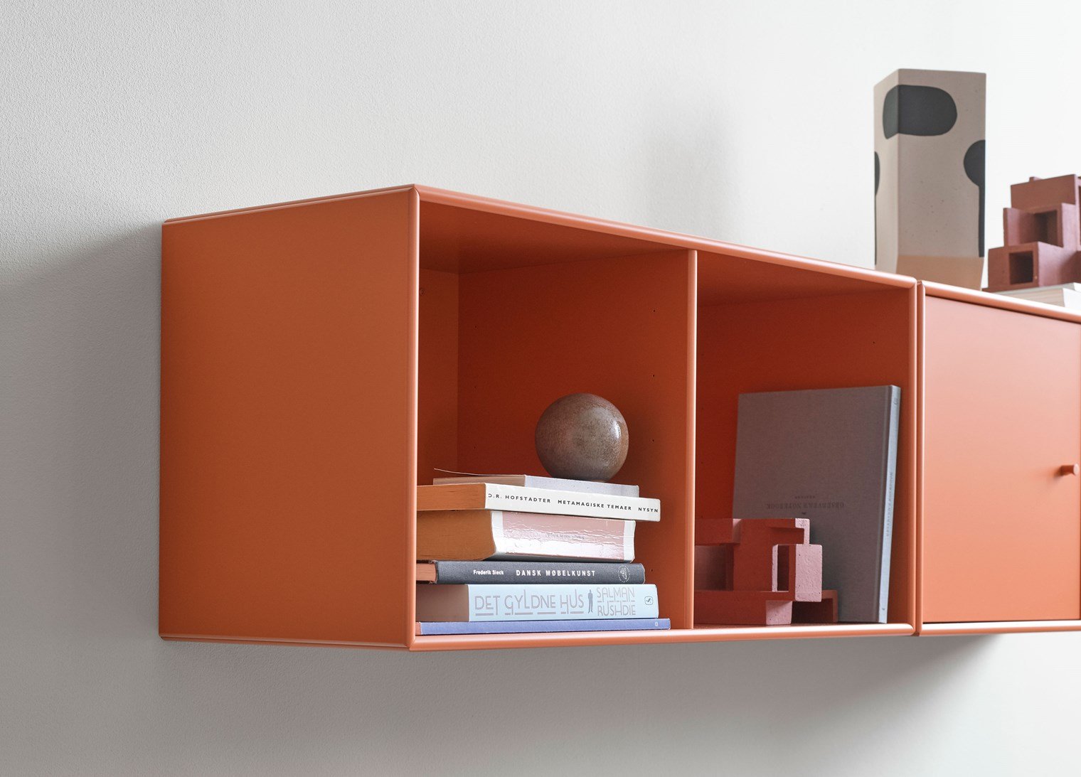 Montana Line Sideboard With 3 Cm Plinth, Flint