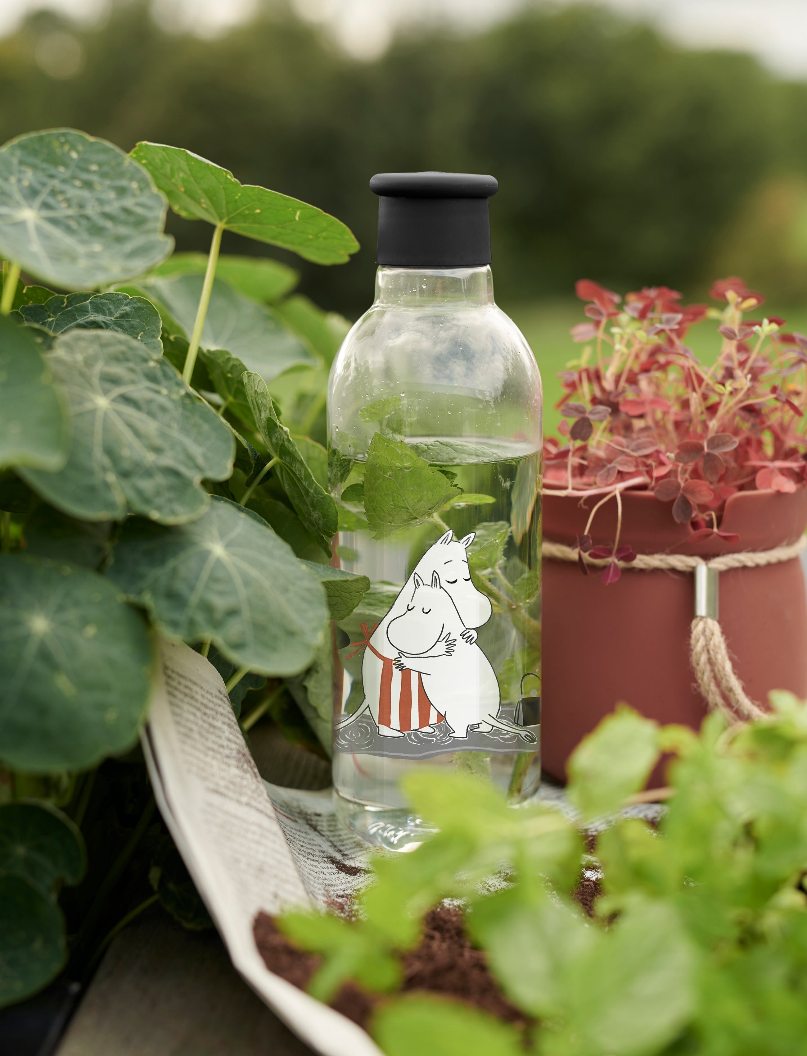 Rig Tig Rig Tig X Moomin Water Bottle 0,75 L, Moomin Dark Green