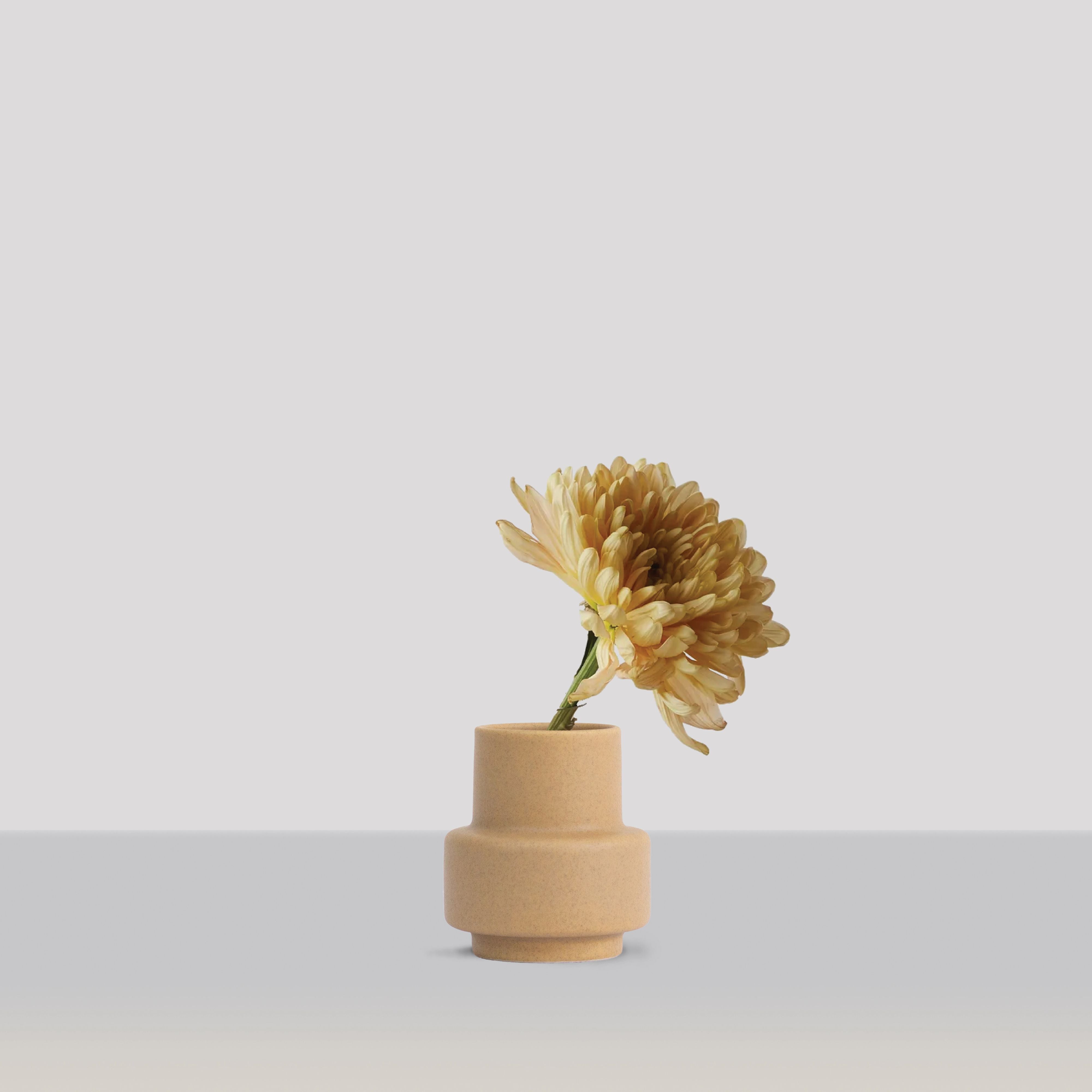 Ro Collection Hurricane Ceramic Vase Small, Soft Ochre