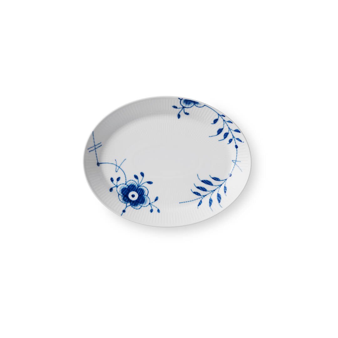 Royal Copenhagen Blue Fluted Mega Plate Oval, 30 Cm