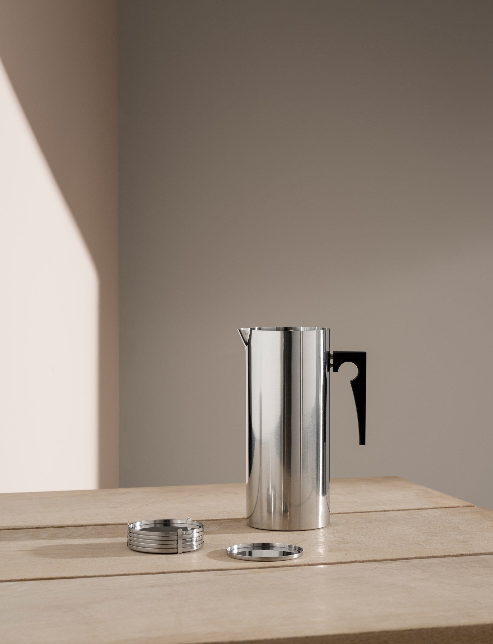 Stelton Arne Jacobsen Jug 2 L