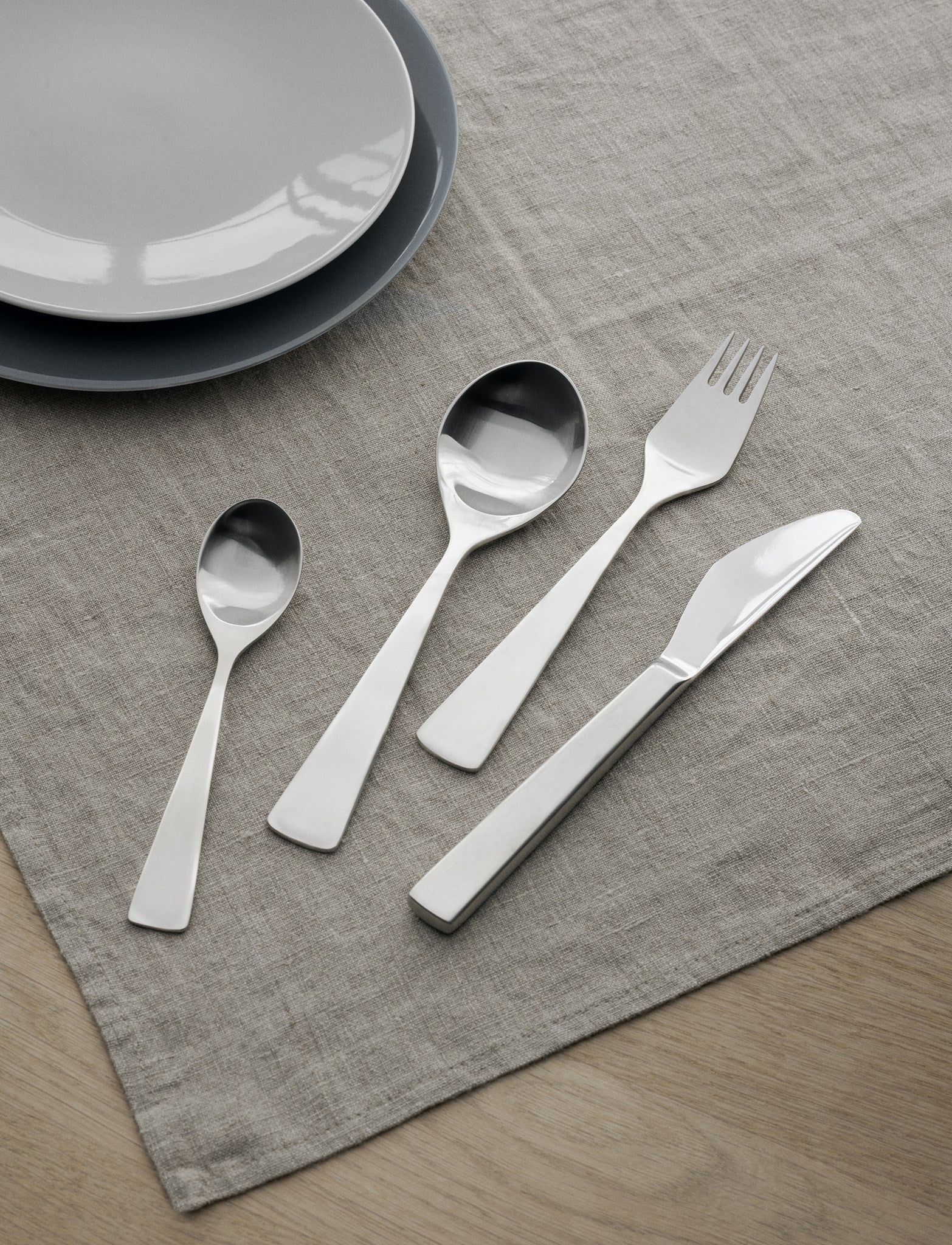 Stelton Emma Plate Set Of 2 ø 18 Cm, Grey