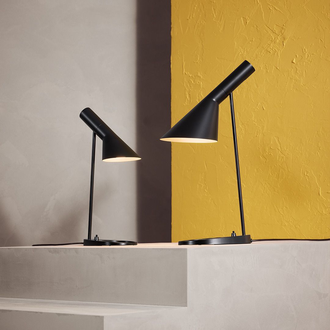 Louis Poulsen Aj Table Lamp Mini V3, Midnight Blue