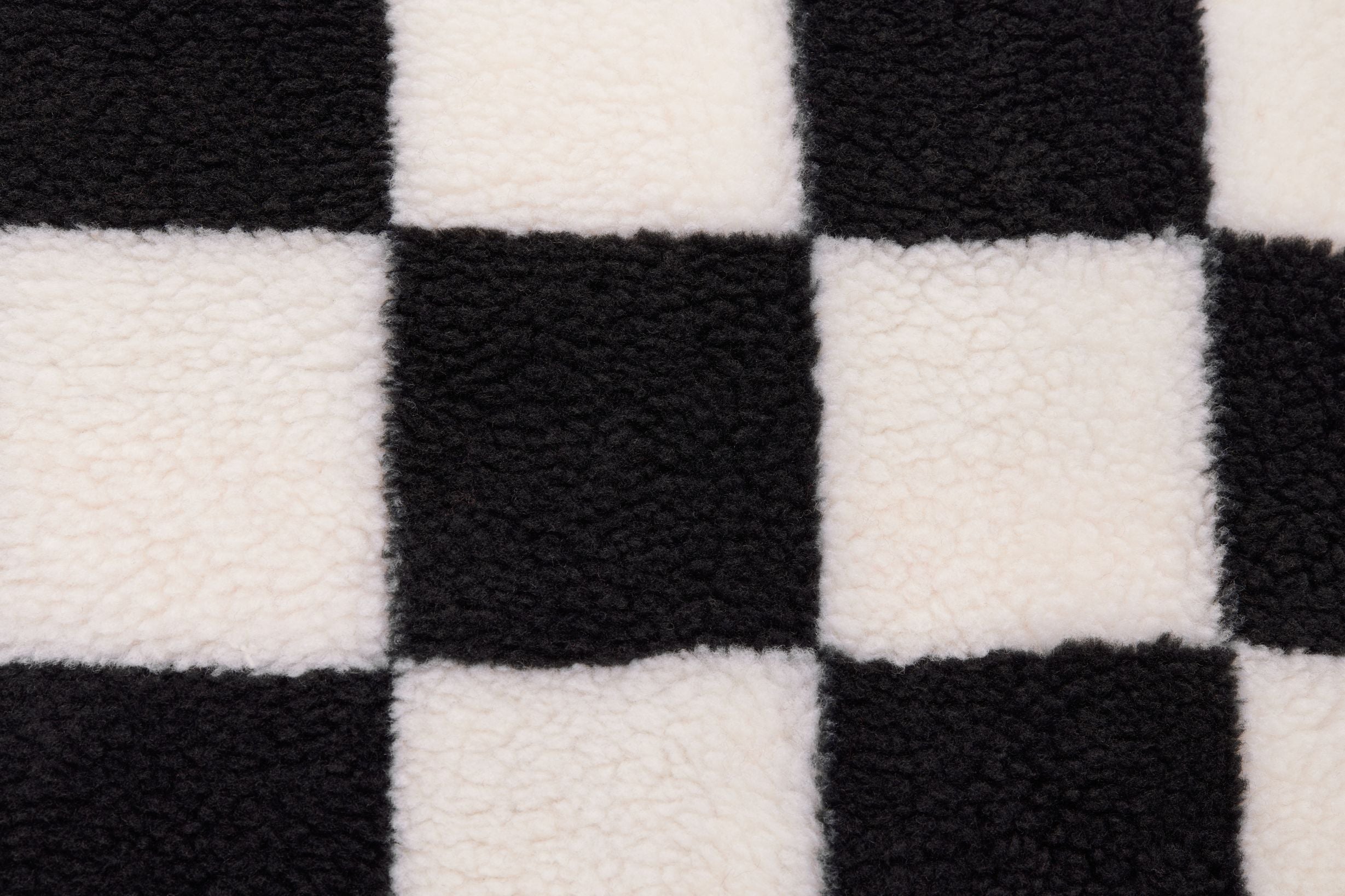 Fatboy Square Pillow Teddy Chess, Black Ecru